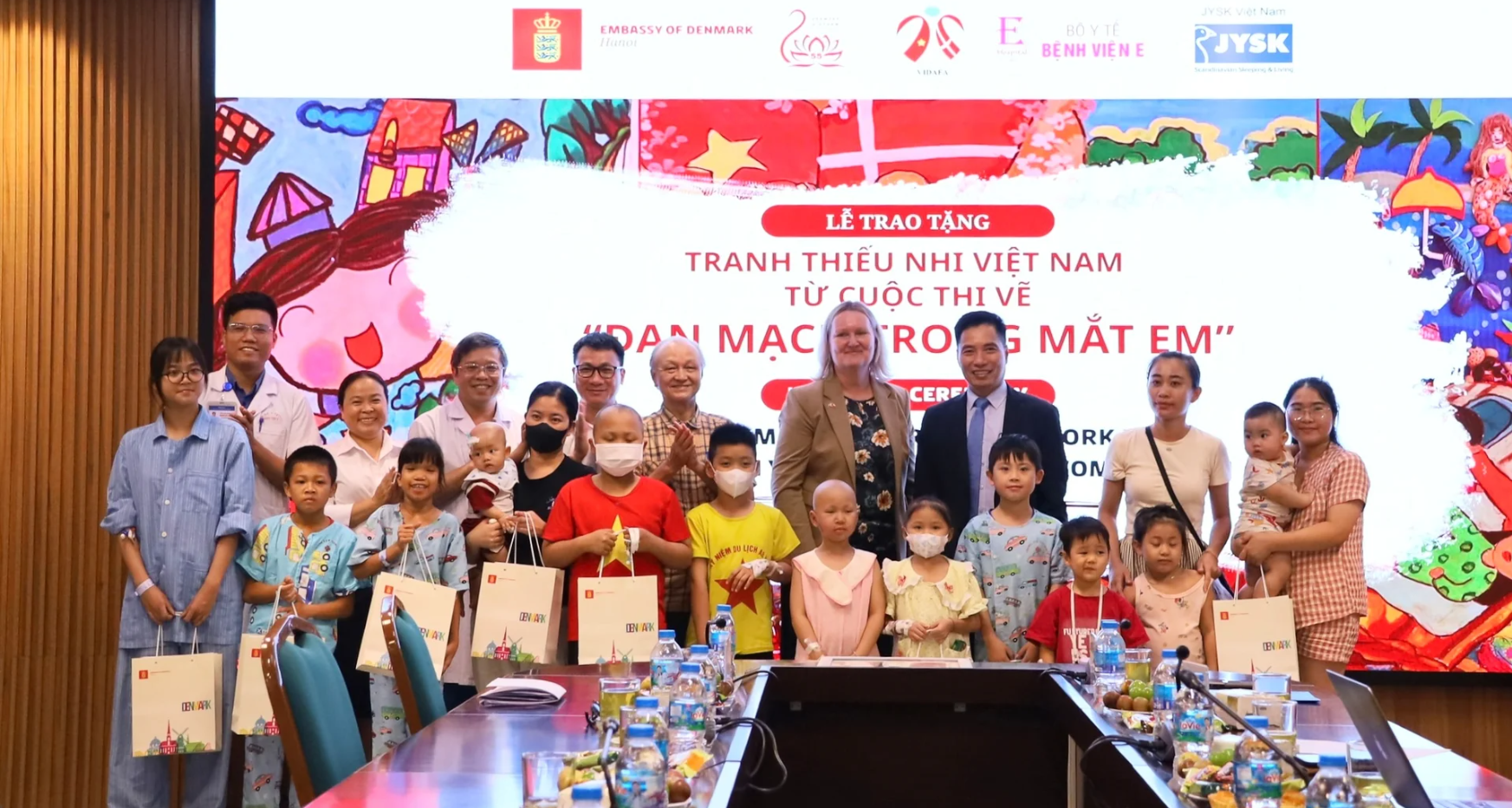 Denmark gifts over 100 'Living Green' paintings to Vietnamese child patients